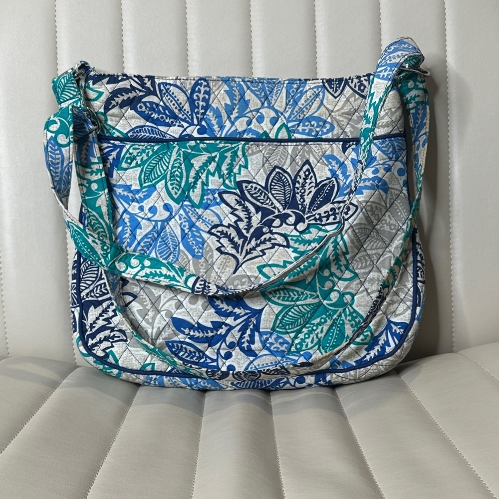 Vera Bradley Santiago Pattern Triple Zip Hipster Crossbody Bag Summer 2017 EUC - Picture 8 of 16